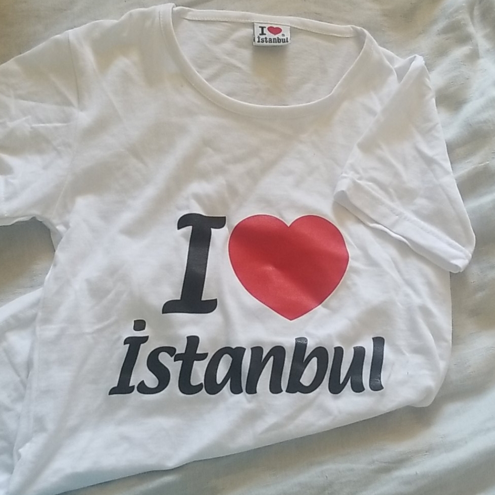 White T-shirt